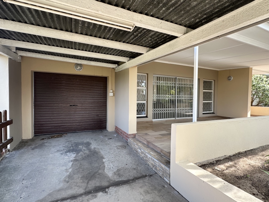 4 Bedroom Property for Sale in Fort Gale Eastern Cape